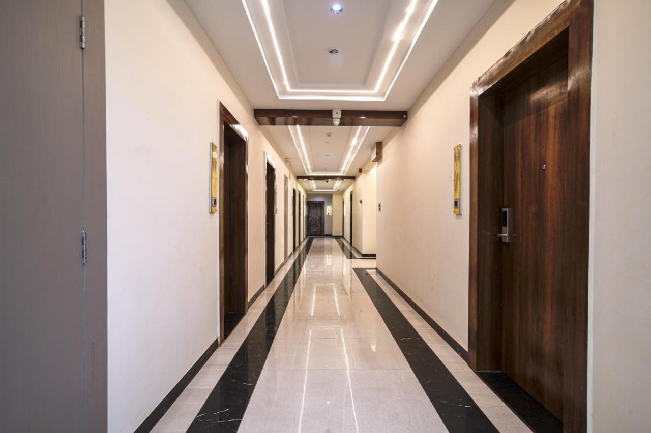 Hotel Miracle 2Km From Mahakal Temple Ujjain Εξωτερικό φωτογραφία